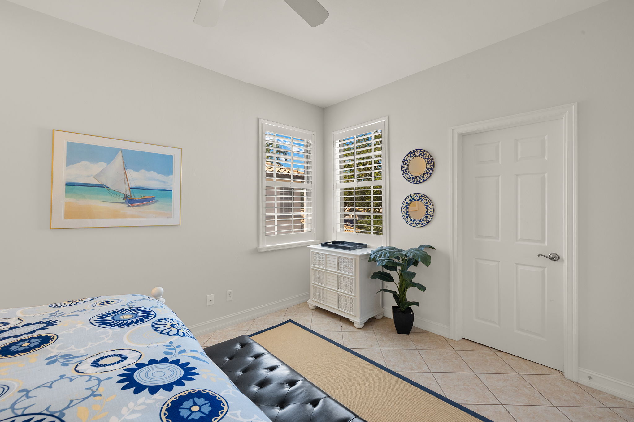 Guest Bedroom 2 - 2 of 2