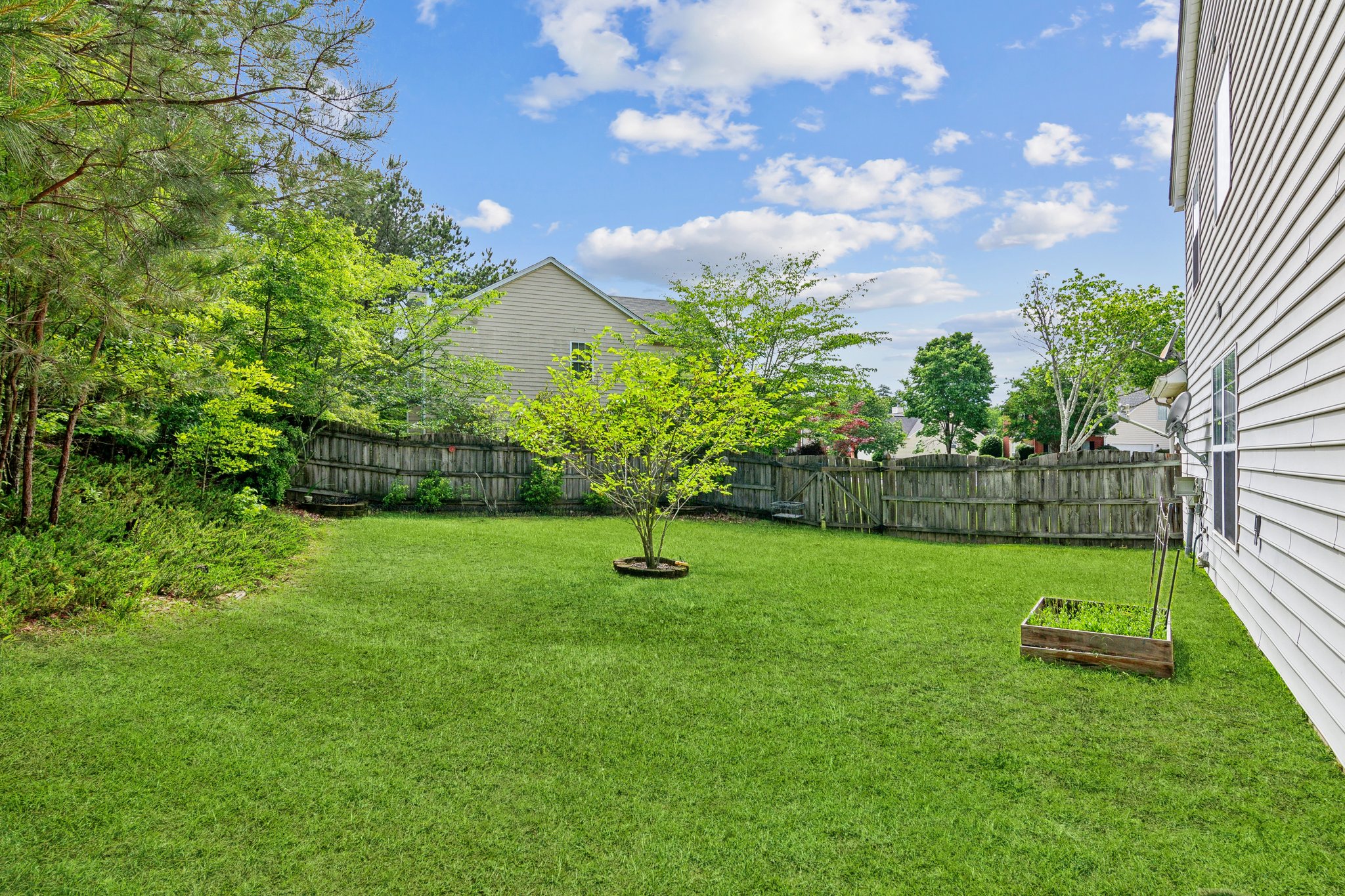 Local_Flavor_Films-2173_Beacon_Crest_Dr_Buford_GA-271.jpg