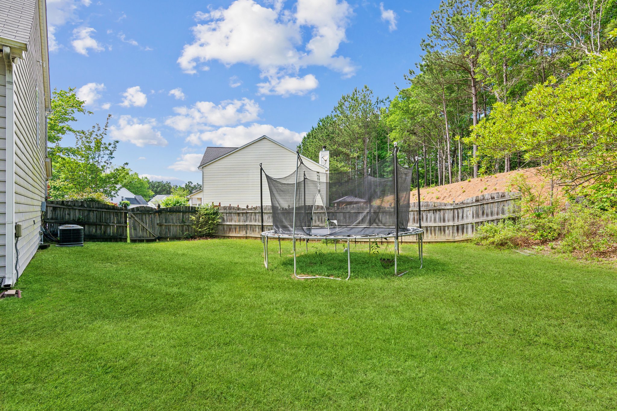 Local_Flavor_Films-2173_Beacon_Crest_Dr_Buford_GA-276.jpg