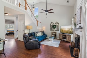 Local_Flavor_Films-2173_Beacon_Crest_Dr_Buford_GA-141.jpg