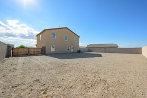  Photo 47