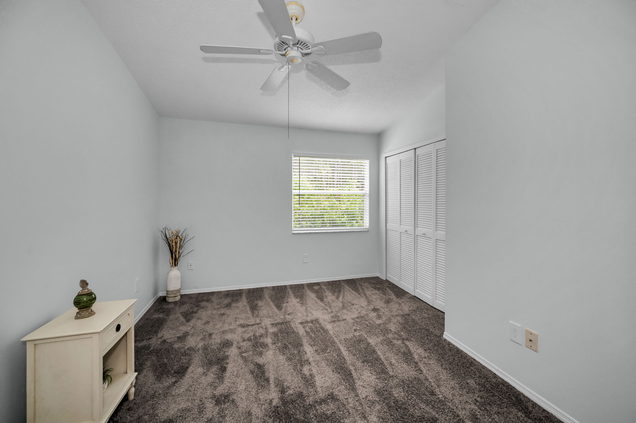 Bedroom2a