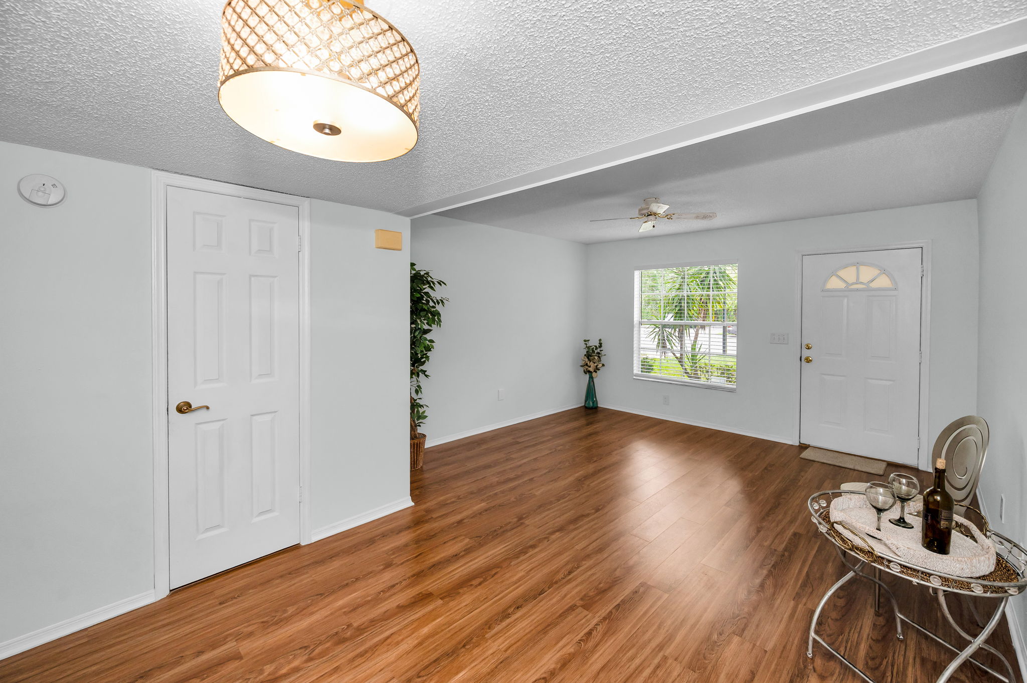 Dining Room3