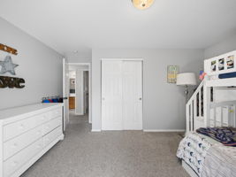  Photo 31