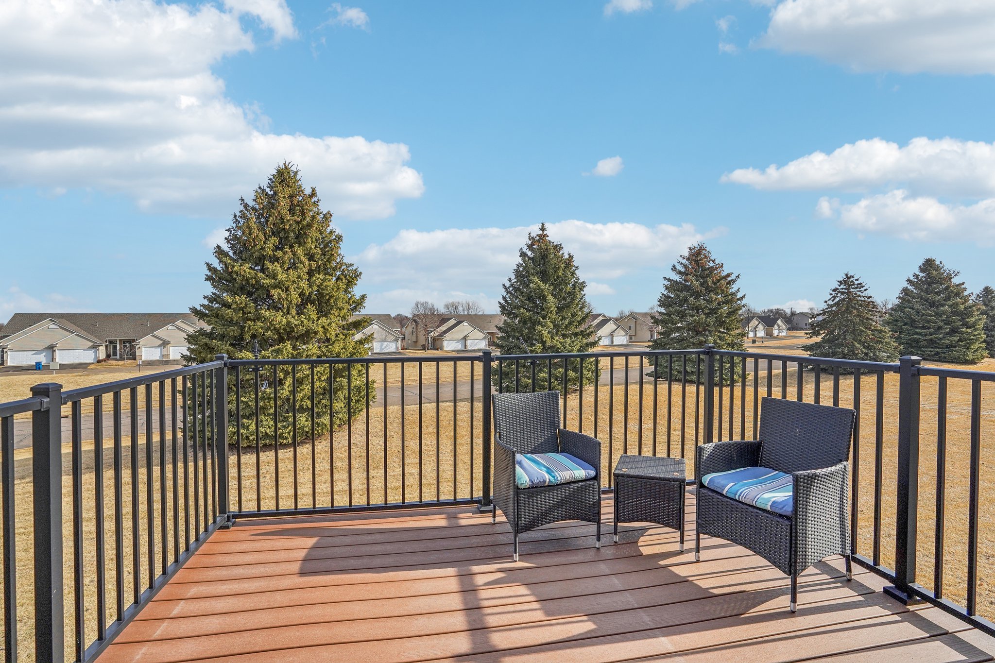 New Maintenance Free Deck with great views!