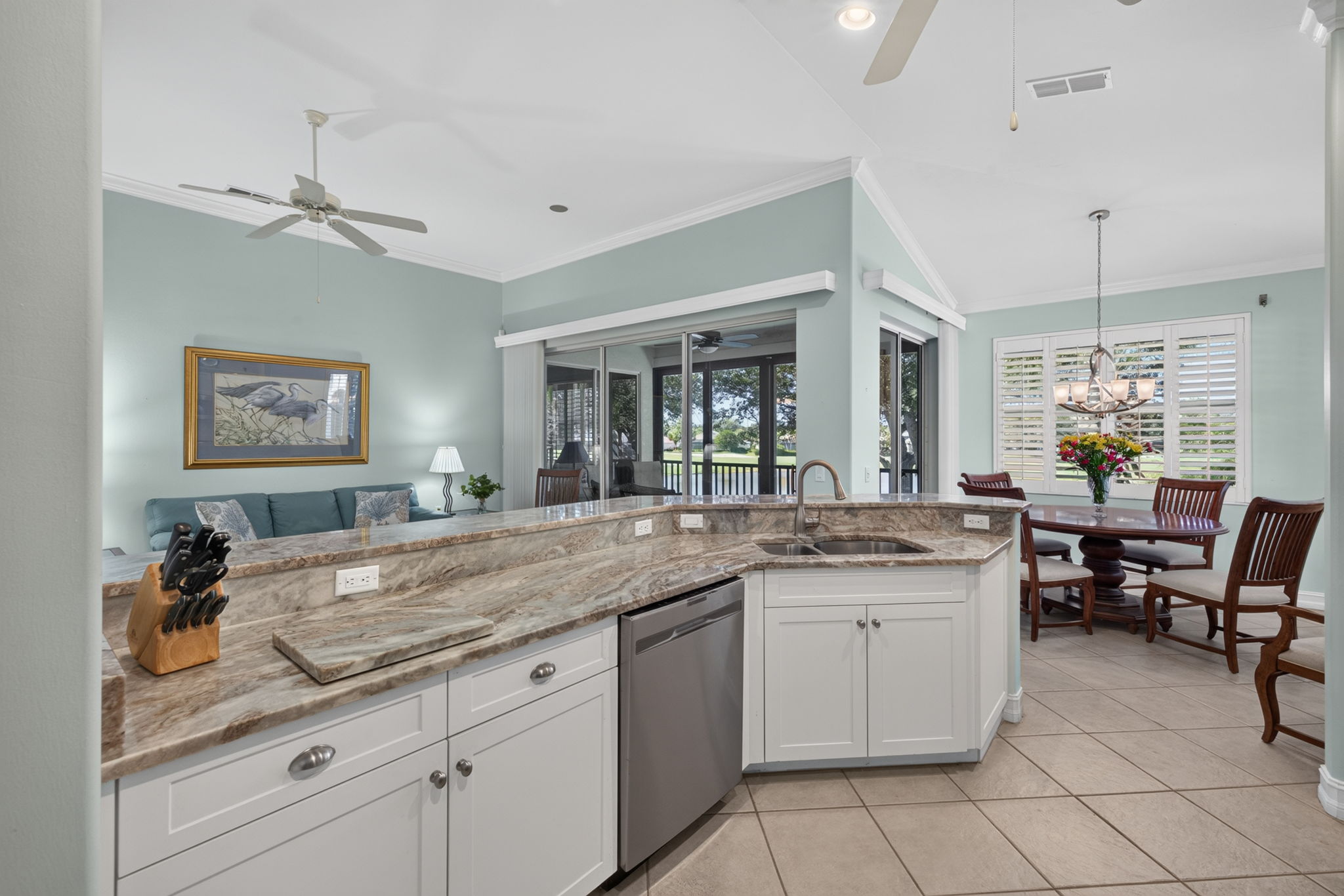 Kitchen 4 of 4