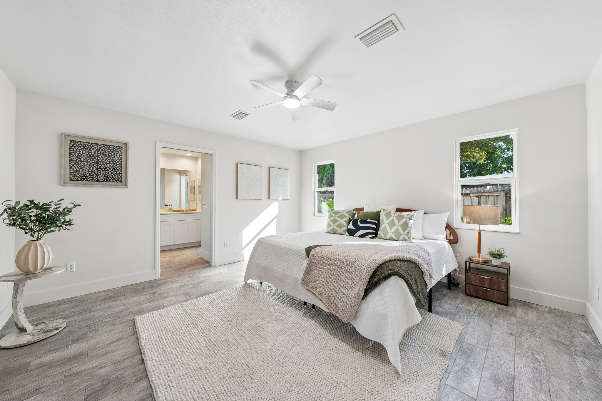 64th Ave S-S1310-034.jpg