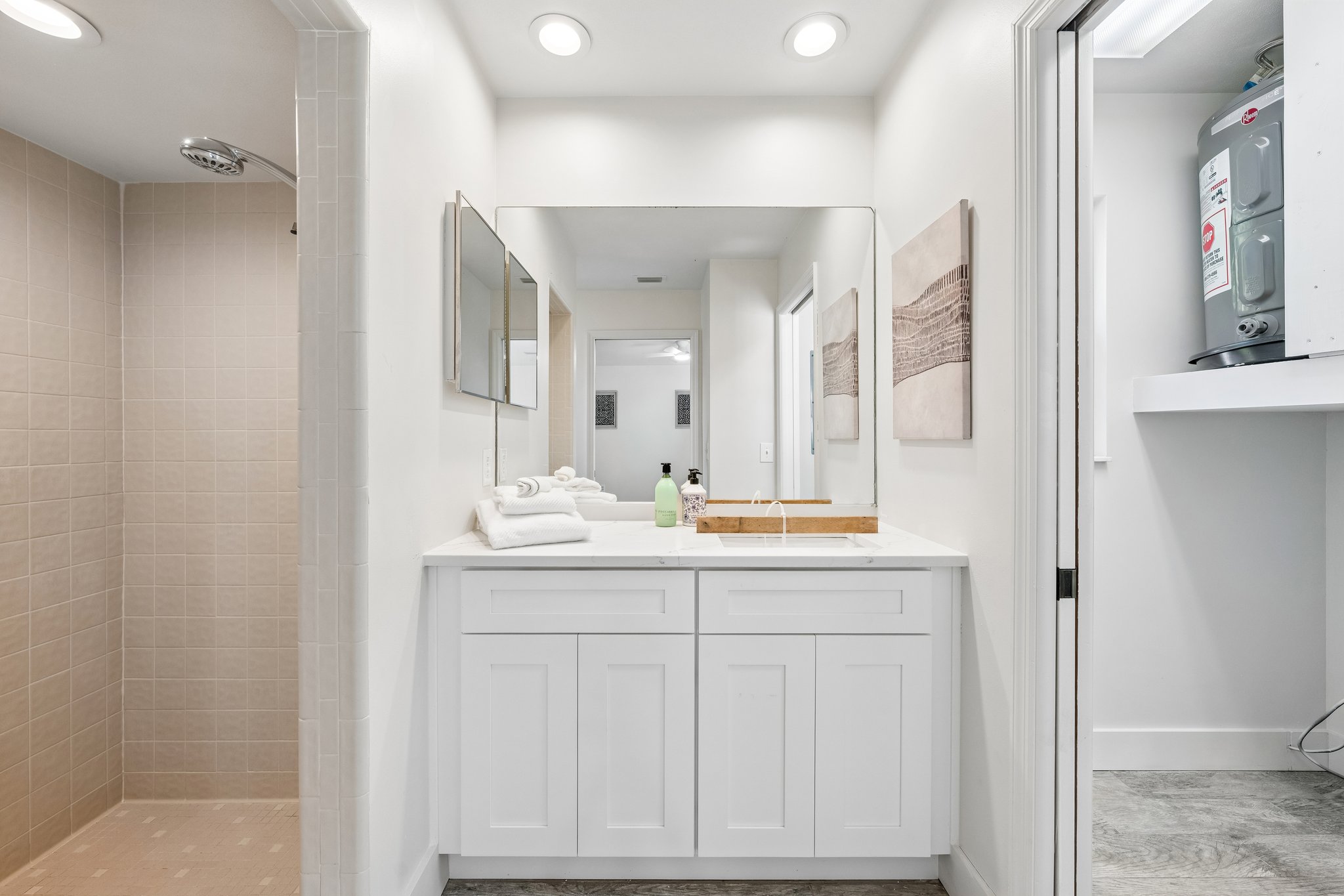 64th Ave S-S1310-040.jpg