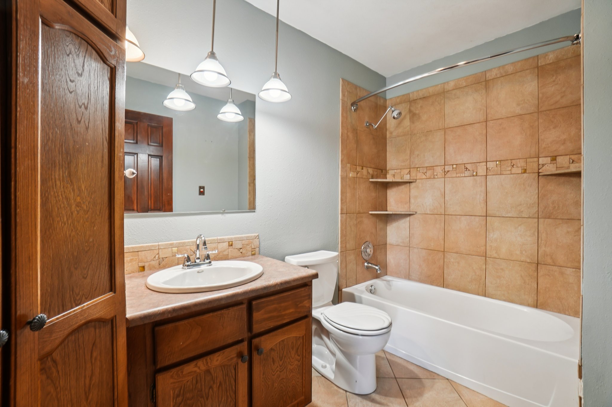 Carriage Dr-S2003-025.jpg