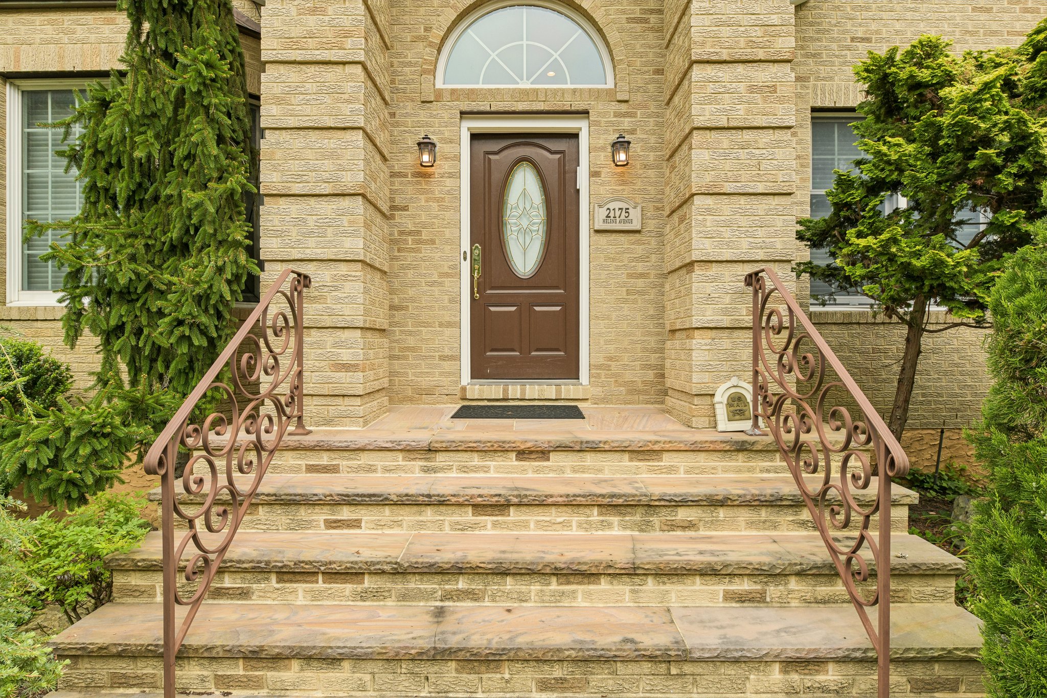 Helene Ave-S2609-007.jpg