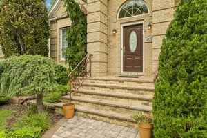 Helene Ave-S2609-006.jpg