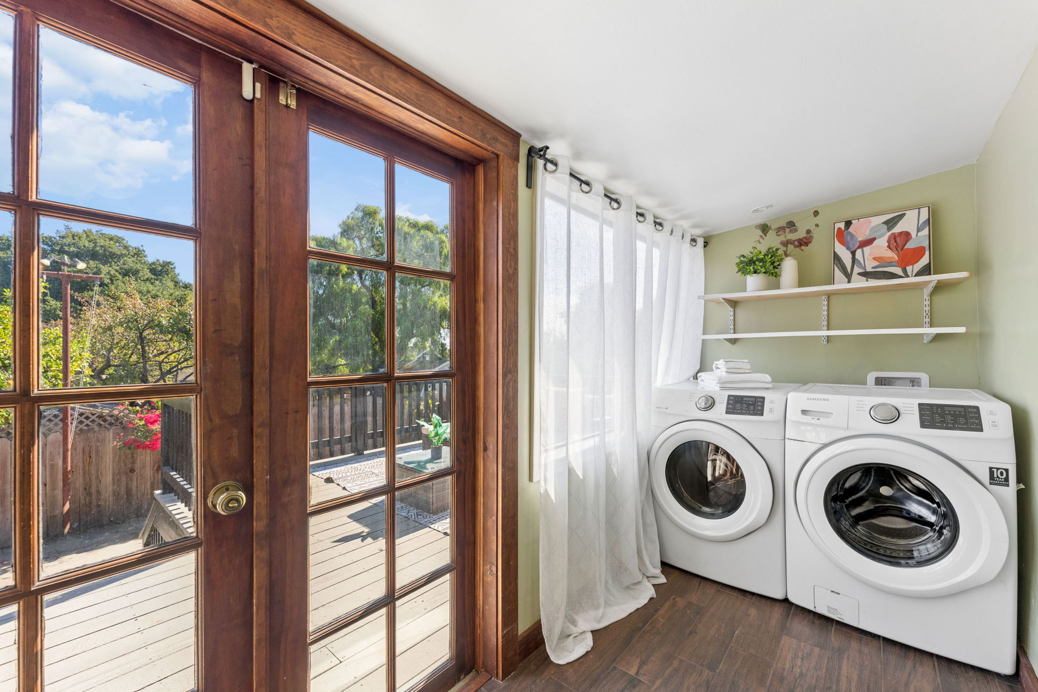 Photo 59