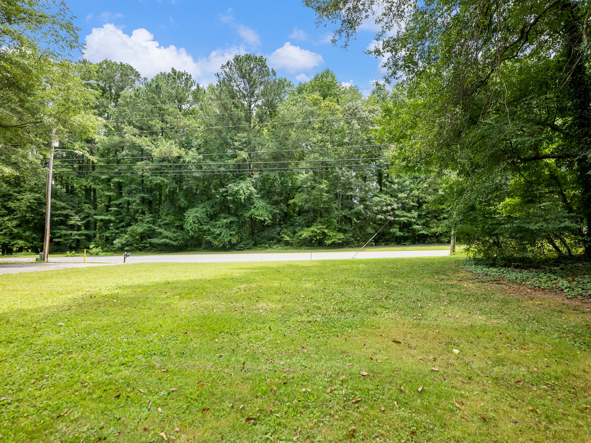 2176 Azalea Dr, Lawrenceville, GA 30043 Moore Visions