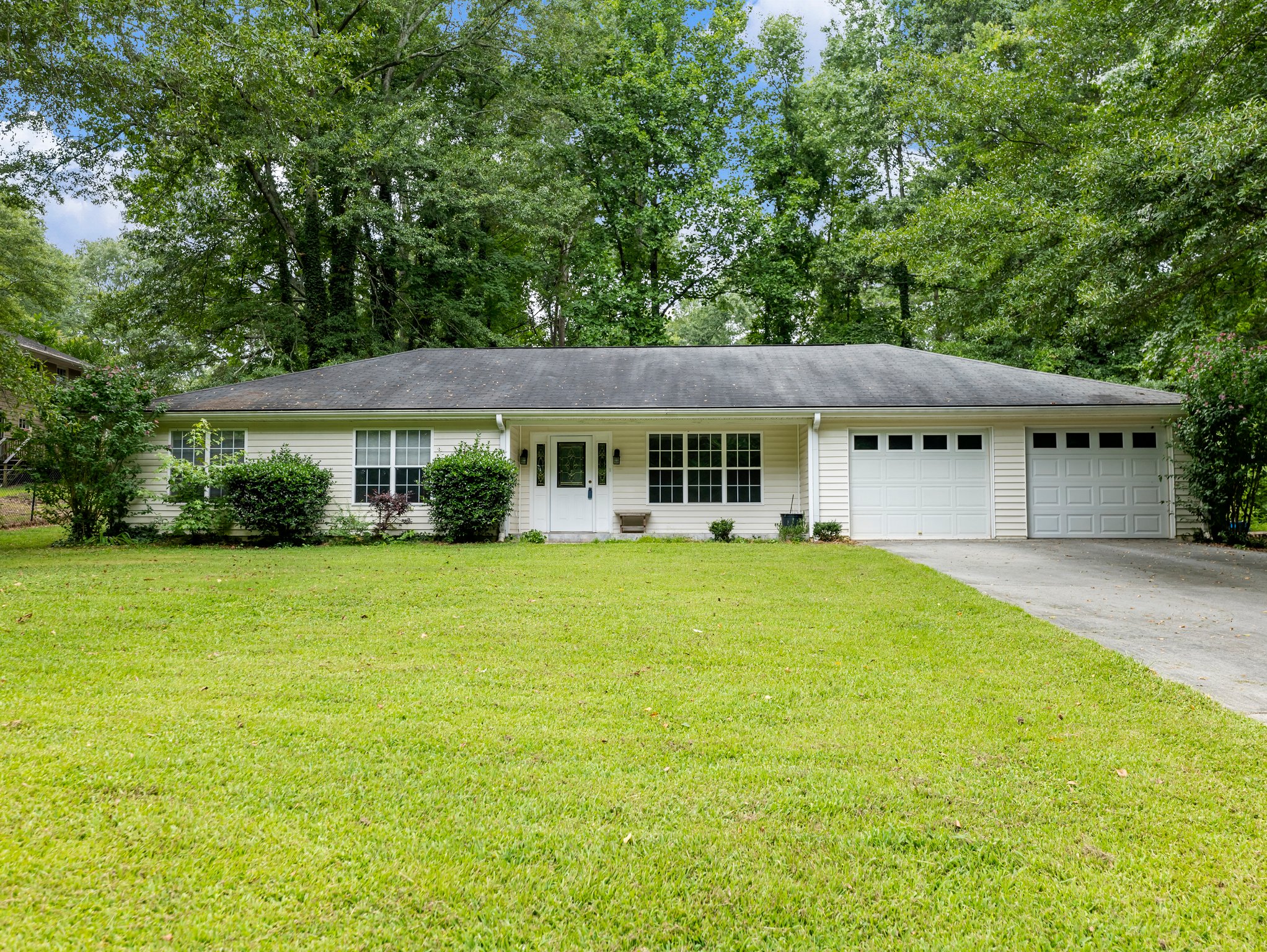 2176 Azalea Dr, Lawrenceville, GA 30043 Moore Visions