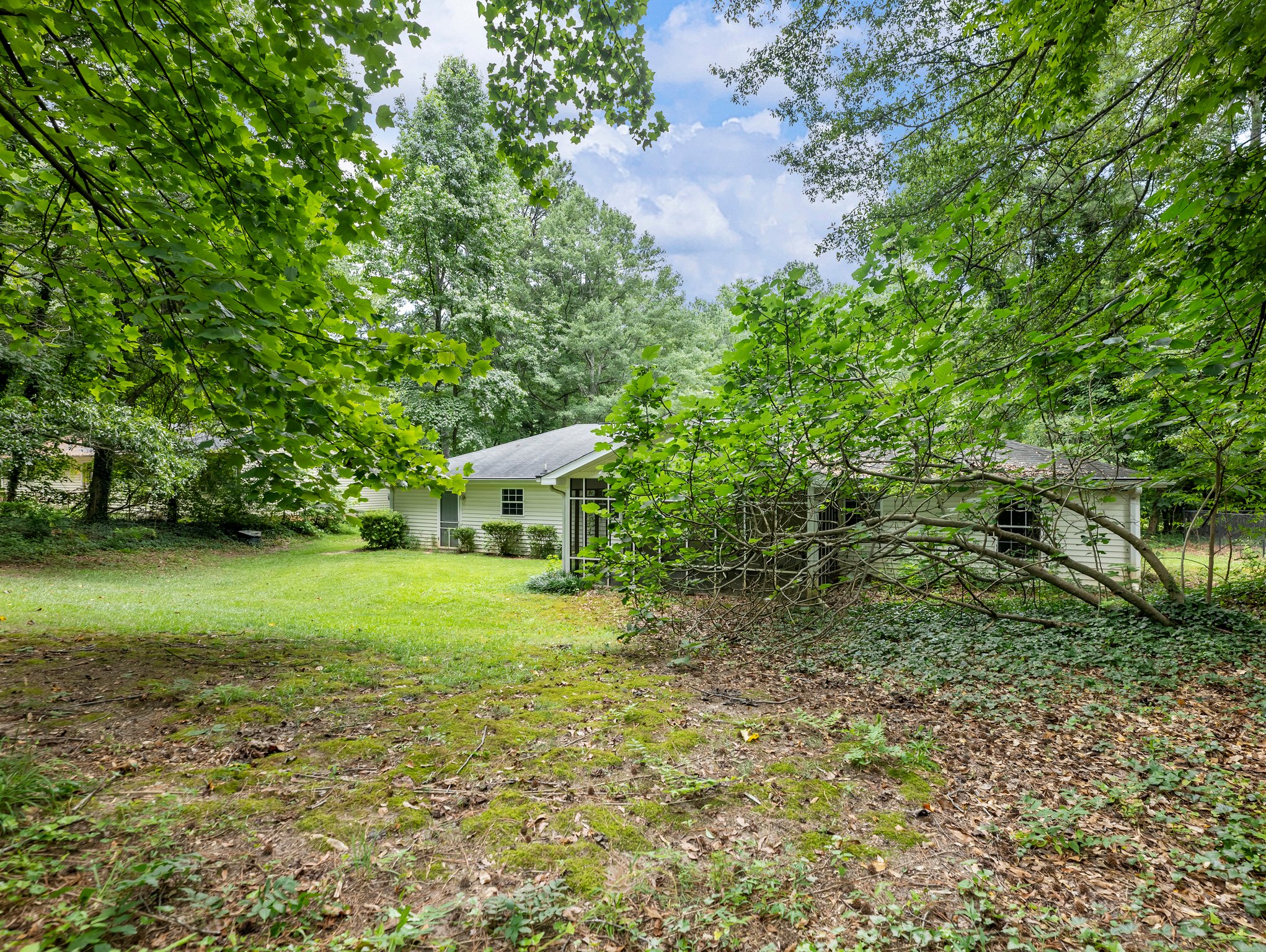 2176 Azalea Dr, Lawrenceville, GA 30043 Moore Visions