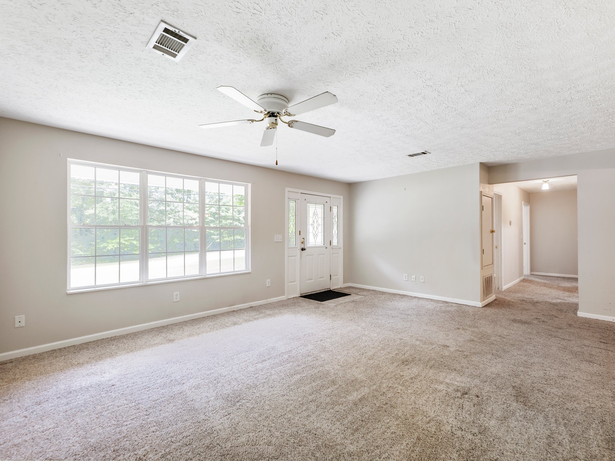 2176 Azalea Dr, Lawrenceville, GA 30043 Moore Visions