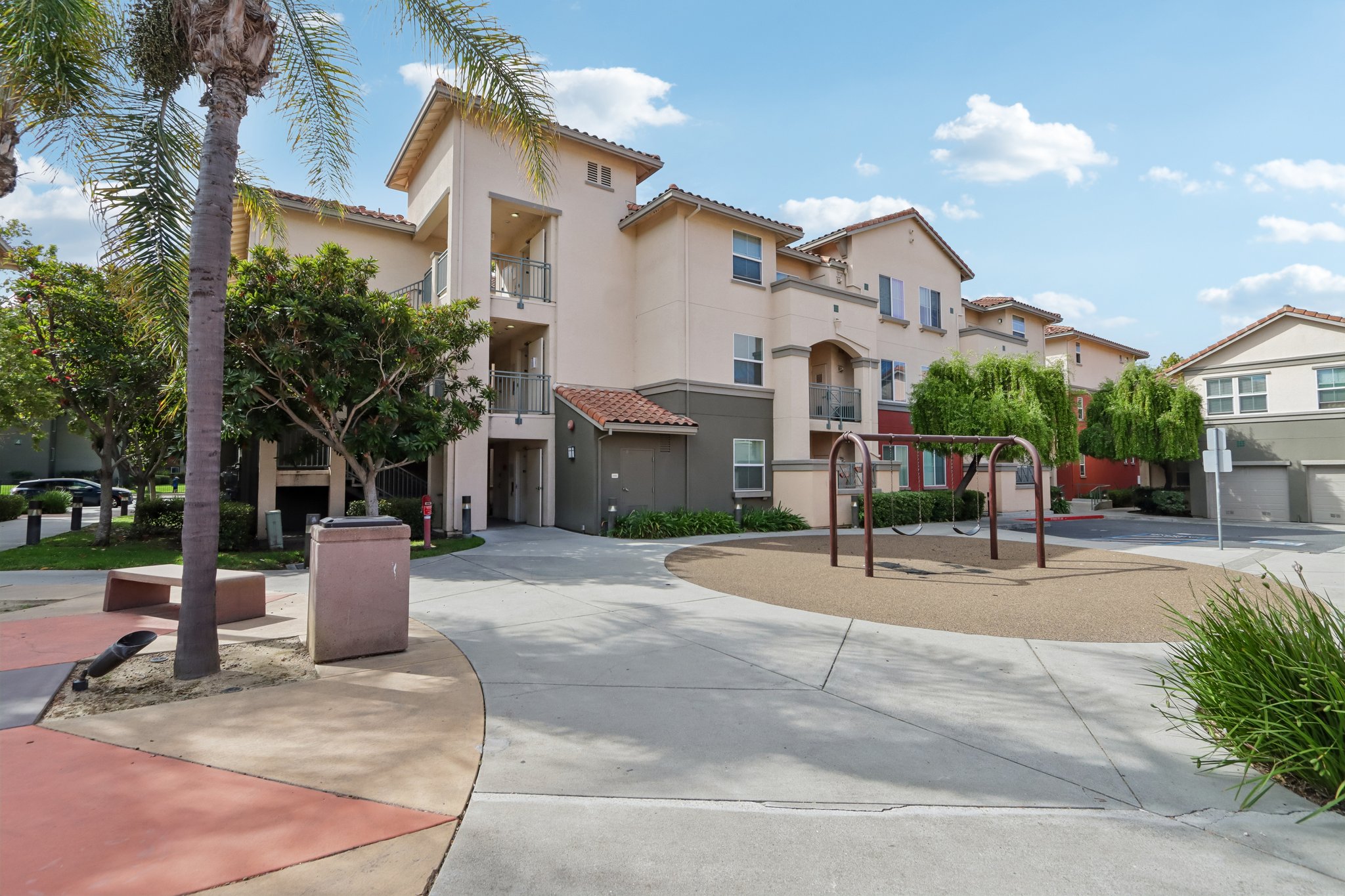Alum Rock Ave 211-2208-902.jpg