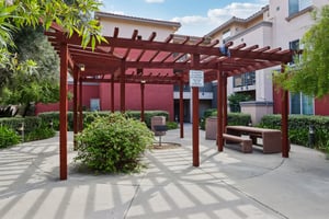 Alum Rock Ave 211-2208-907.jpg