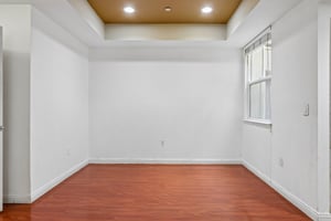 Alum Rock Ave 211-S2208-009.jpg