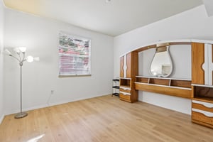 Alum Rock Ave 211-S2208-012.jpg