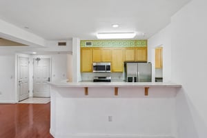 Alum Rock Ave 211-S2208-017.jpg