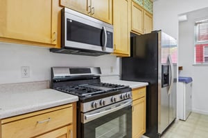 Alum Rock Ave 211-S2208-019.jpg