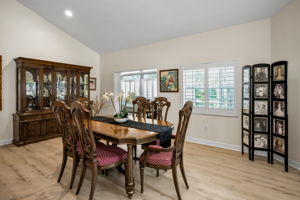 Dining Room4