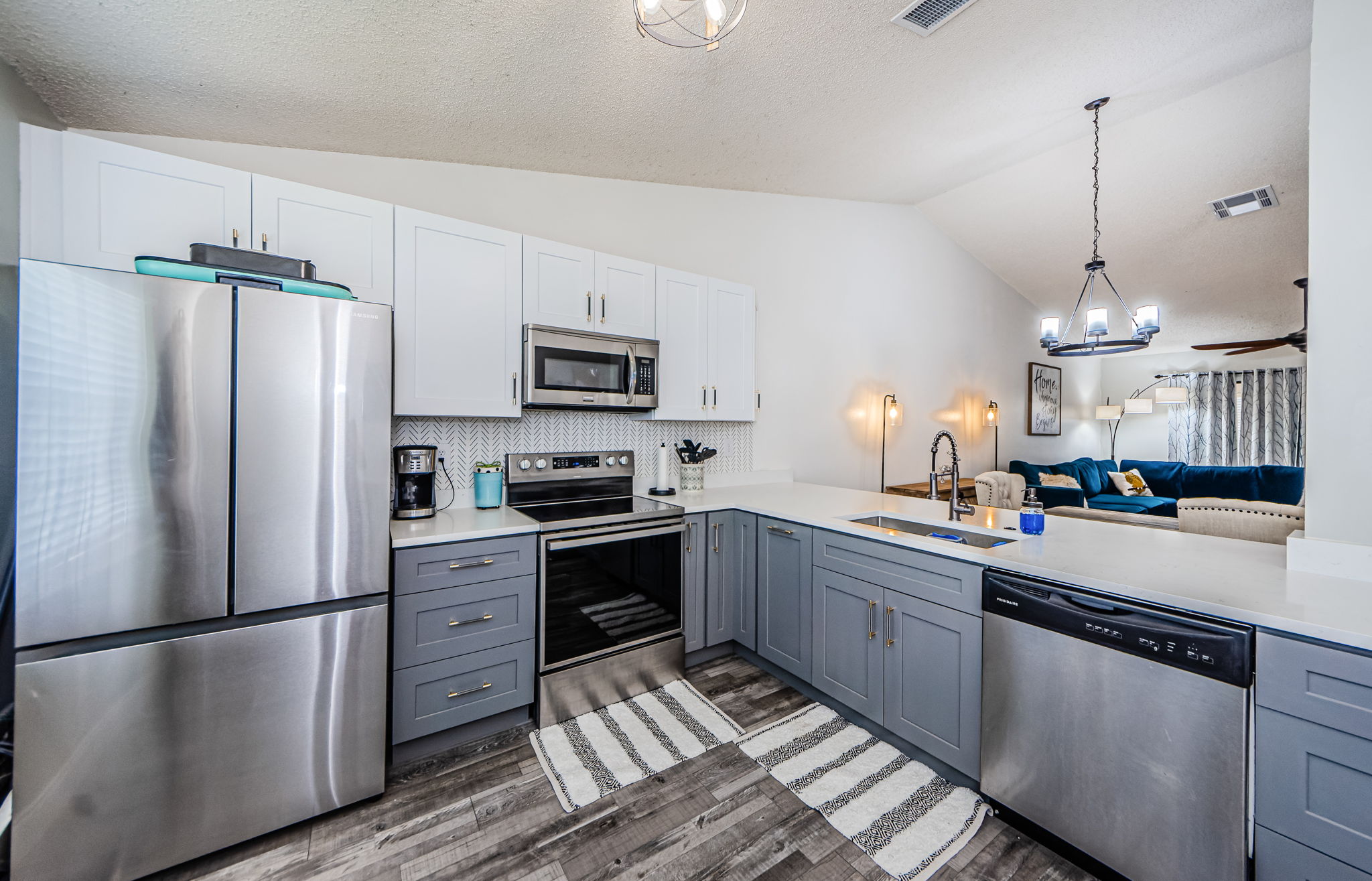 Kitchen 2