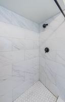 Master Bathroom 1b