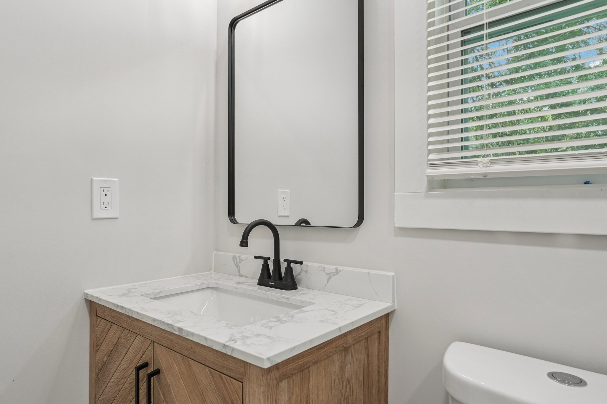 Wingate St SW-L0306-038.jpg