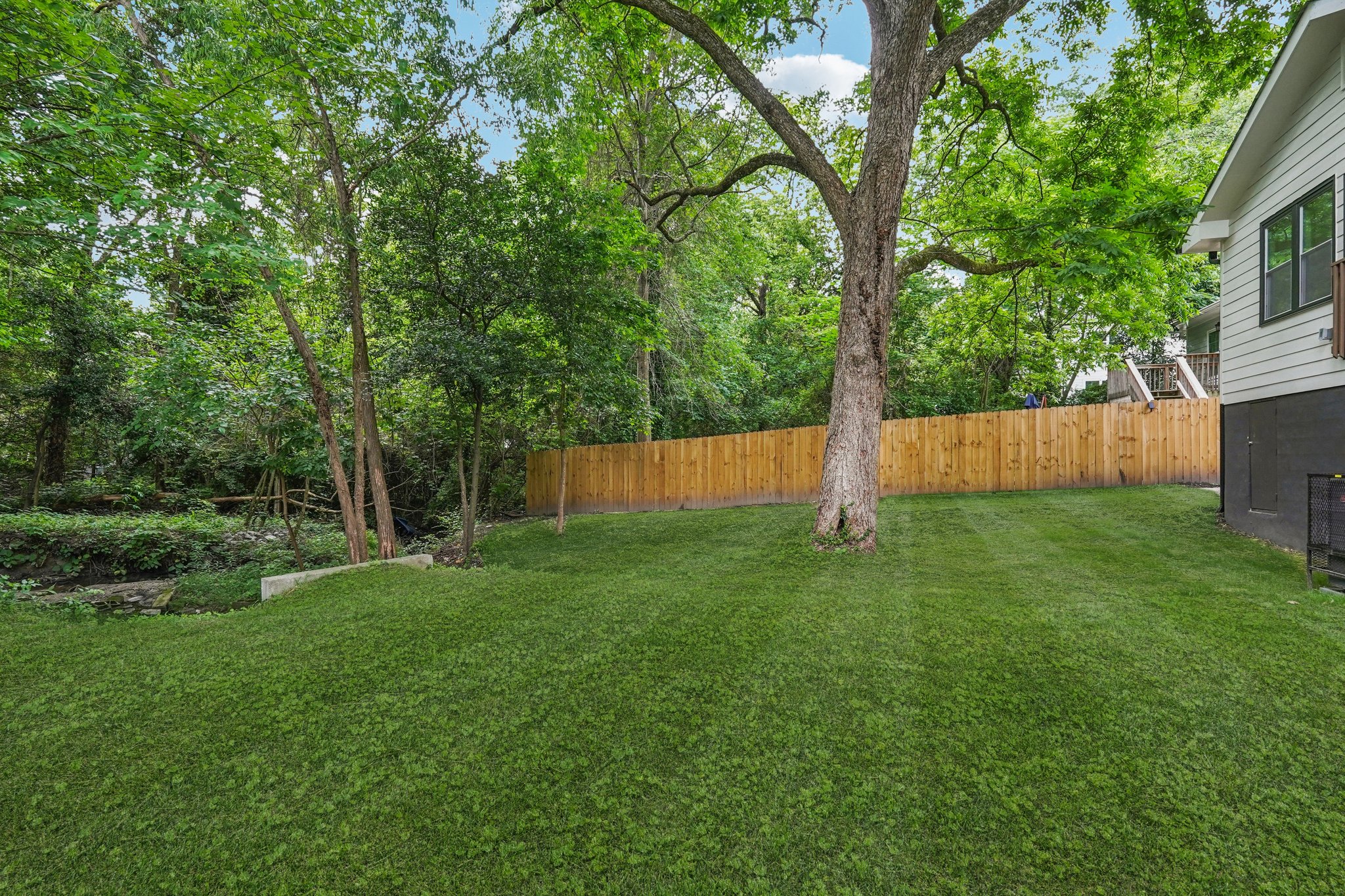 Wingate St SW-L0306-048.jpg
