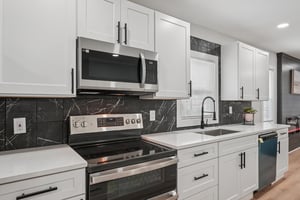 Wingate St SW-L0306-022.jpg