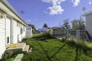  Photo 31
