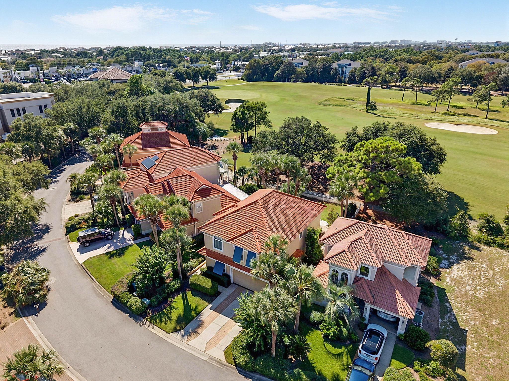  Photo 69