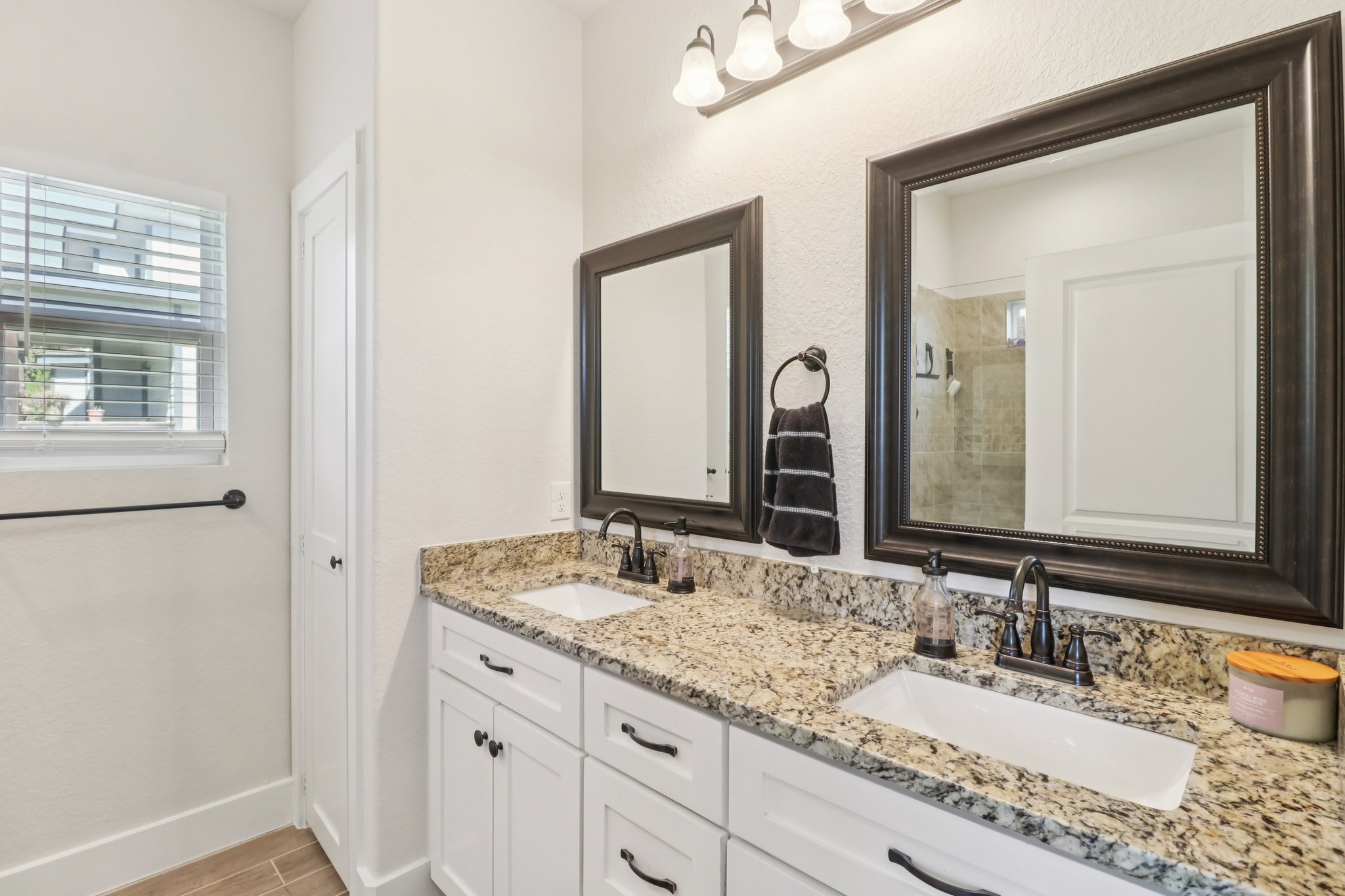 Canyon Vw-S2003-030.jpg