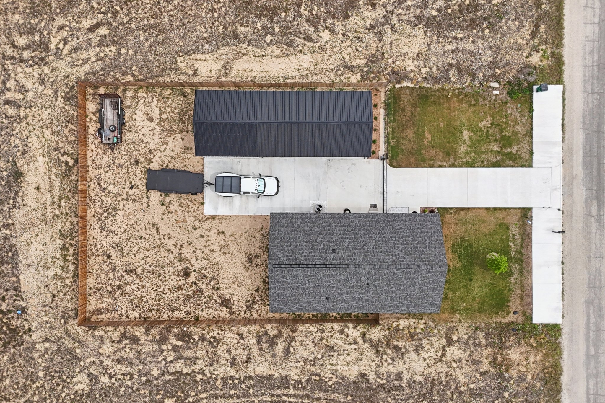 Colonial Ln-S1004-044.jpg