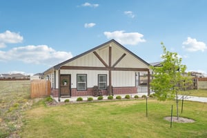 Colonial Ln-S1004-004.jpg