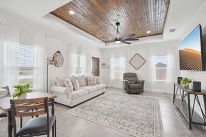 Colonial Ln-S1004-010.jpg