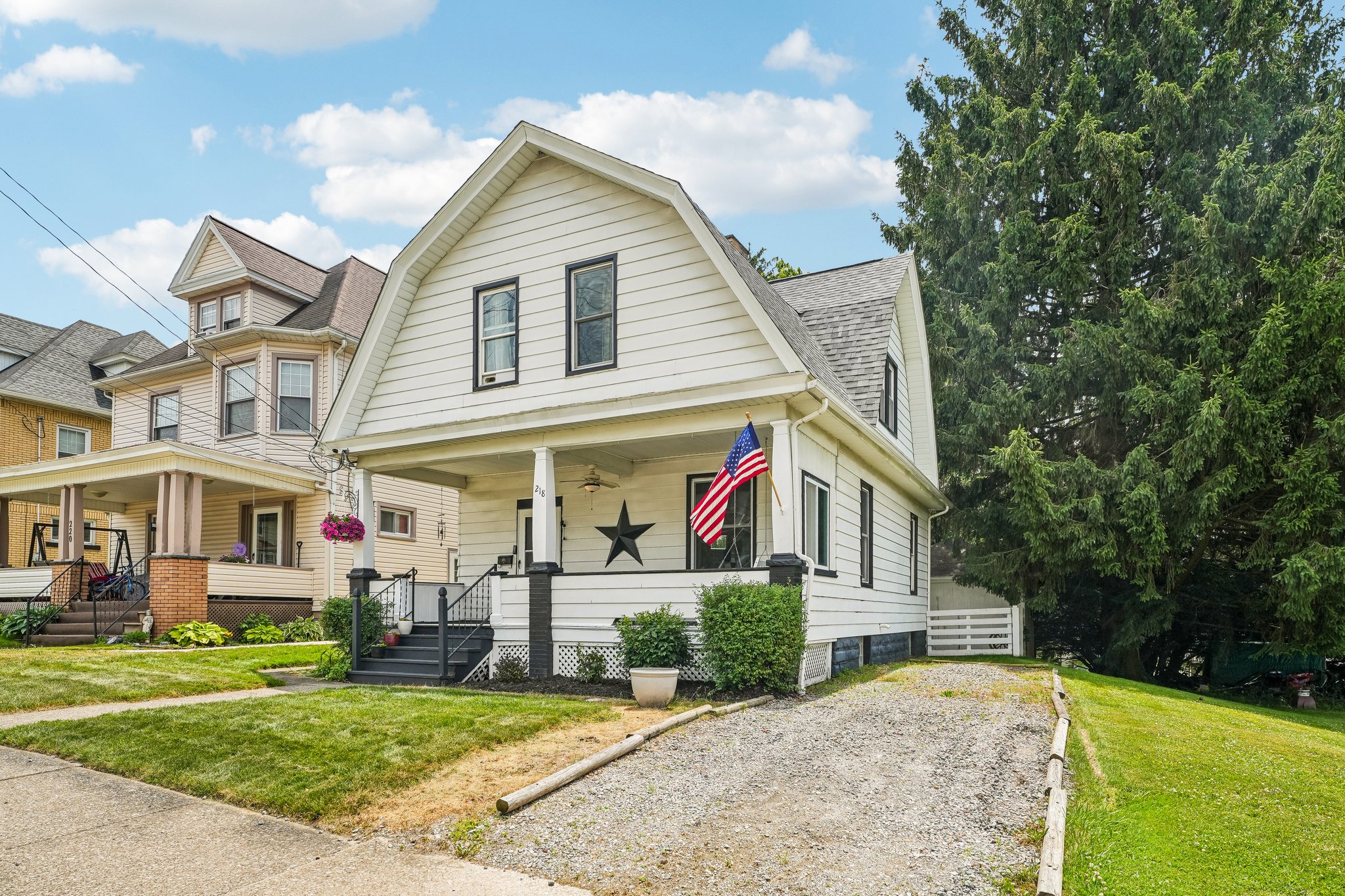 E Hillcrest Ave-S1206-003.jpg