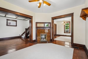 E Hillcrest Ave-S1206-009.jpg