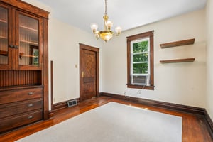 E Hillcrest Ave-S1206-012.jpg