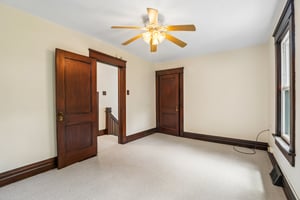E Hillcrest Ave-S1206-021.jpg