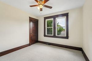 E Hillcrest Ave-S1206-025.jpg