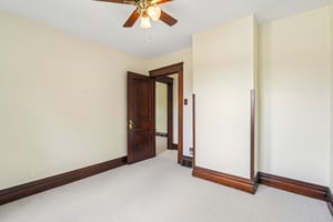E Hillcrest Ave-S1206-027.jpg