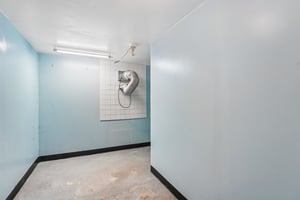 E Hillcrest Ave-S1206-031.jpg