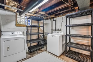 E Hillcrest Ave-S1206-033.jpg