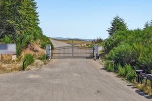 High Bank Ln-S3007-001.jpg