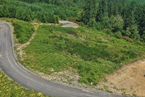 High Bank Ln-S3007-005.jpg