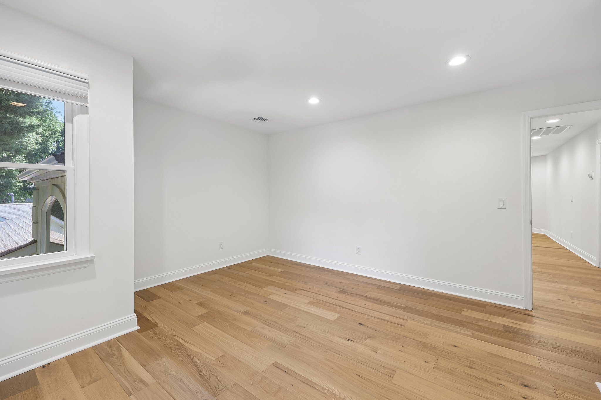 Irving Ave-S0307-065.jpg
