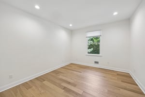 Irving Ave-S0307-033.jpg